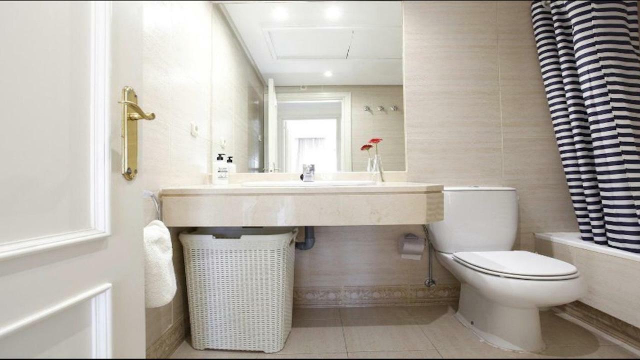 Apartment Center Puerto Banus -3 Bedrooms
